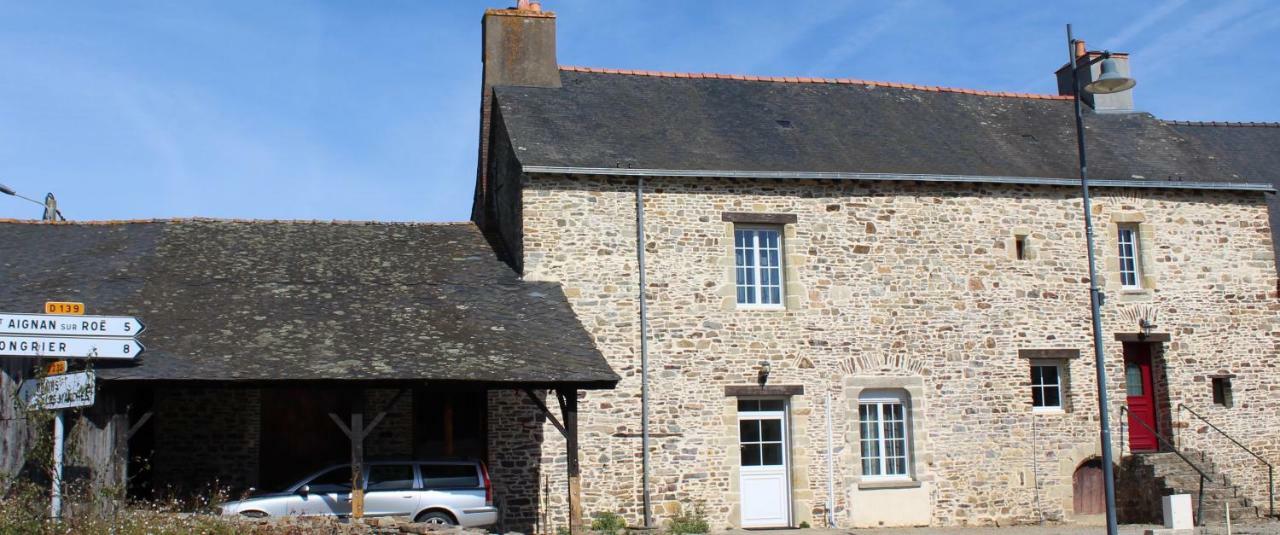 Ferienwohnung The Old Forge La Rouaudiere Exterior foto
